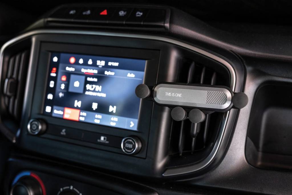 THIS IS ONE CAR HOLDER Suporte de celular – Cumpre 743 Suporte de celulares para carro THIS IS ONE CAR HOLDER