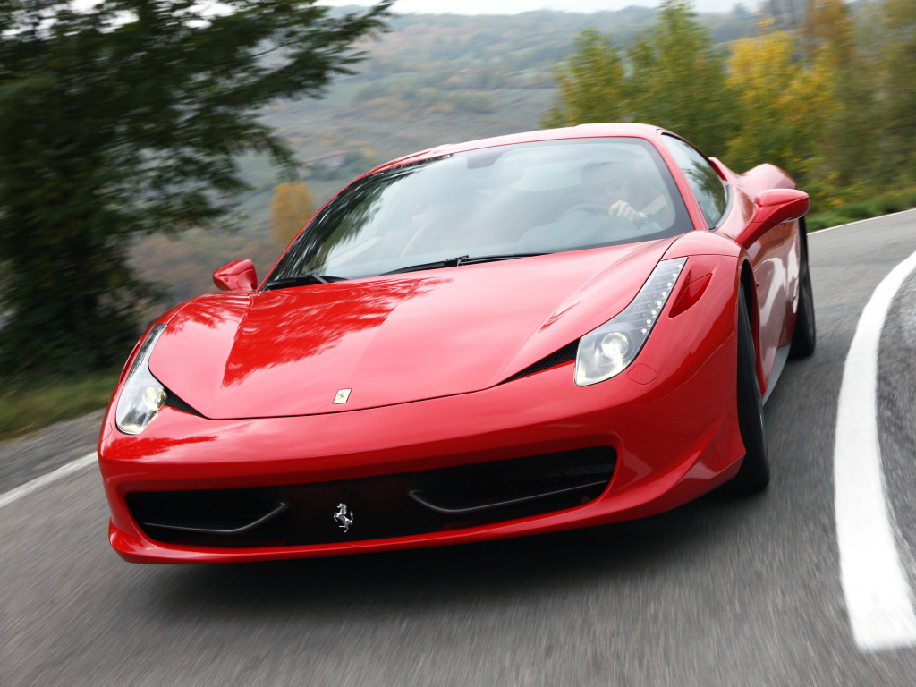 Vale tudo para ouvir o ronco de um V8 Ferrari naturalmente aspirado?