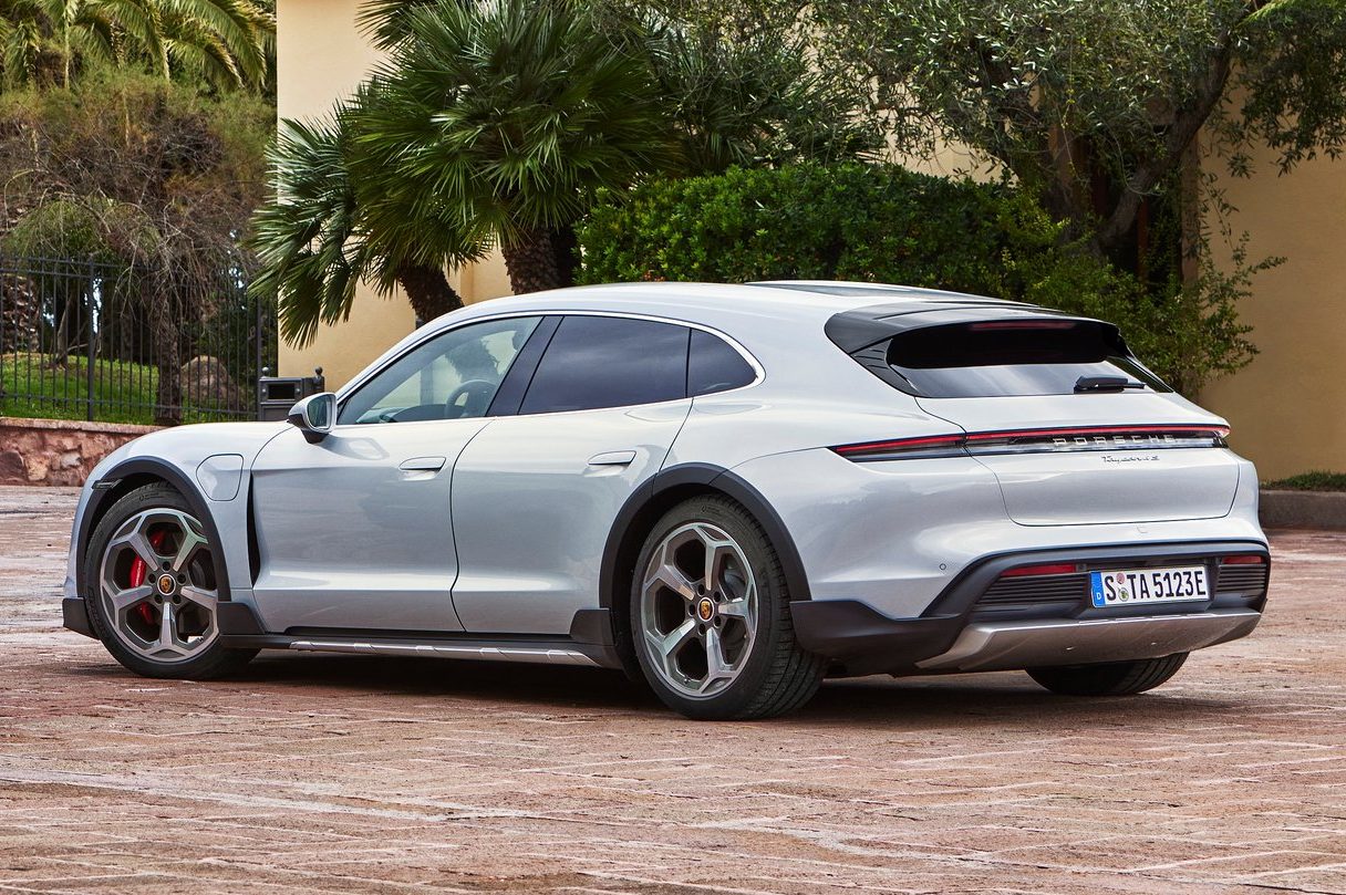 Porsche anuncia: Taycan Cross Turismo confirmado para 2020