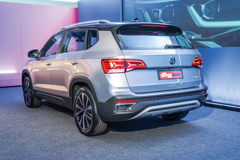 Volkswagen Taos avant premiere (3) A suspensão é McPherson, na frente, e multilink, atrás