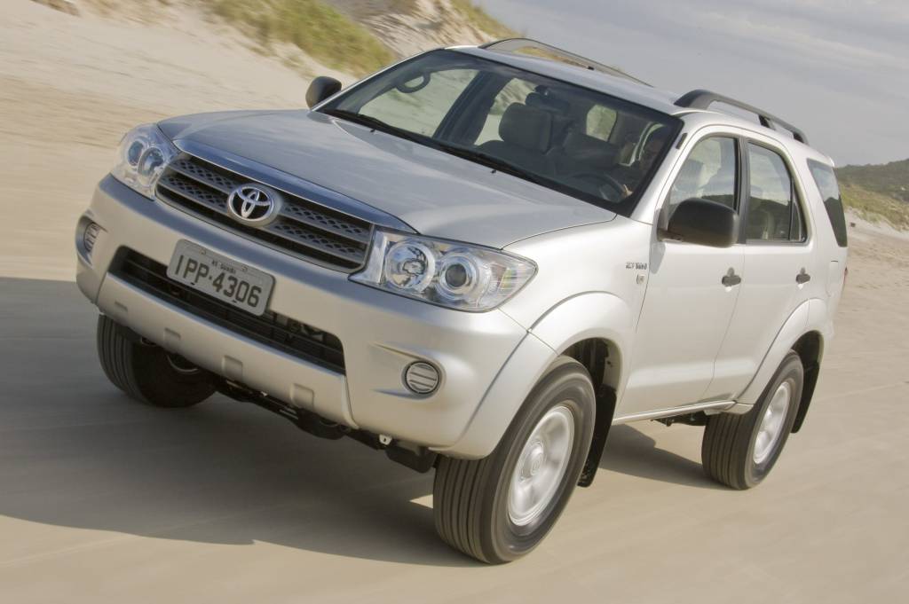 toyota_hilux_sw4_29 toyota_hilux_sw4