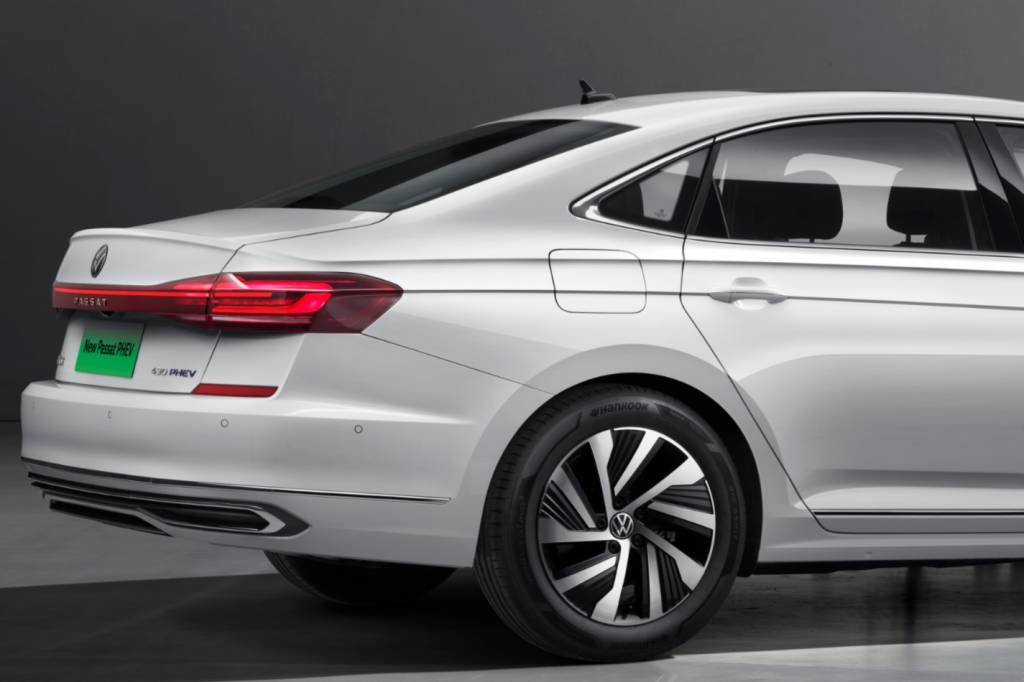 Novo Volkswagen Passat 2021 China porta-malas
