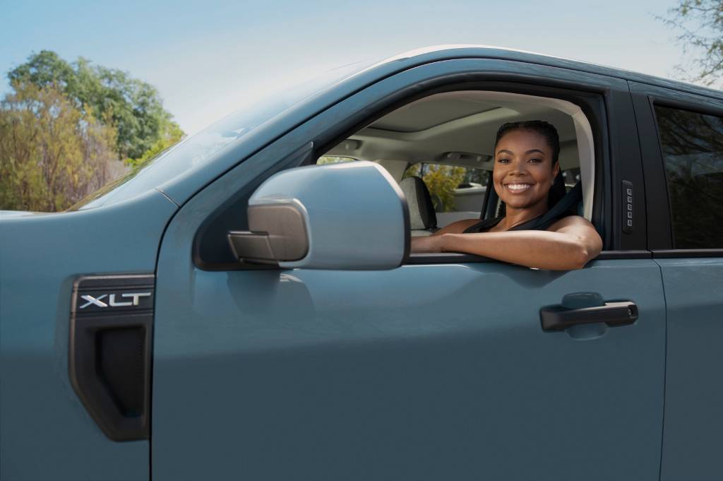 Janela da Ford Maverick com Gabrielle Union