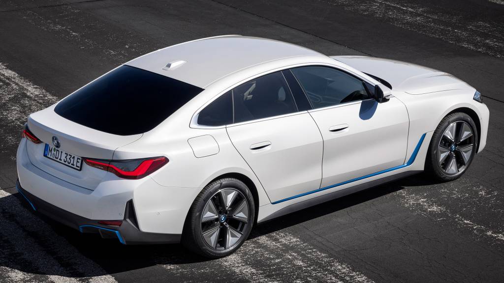 Novo BMW i4 Novo BMW i4