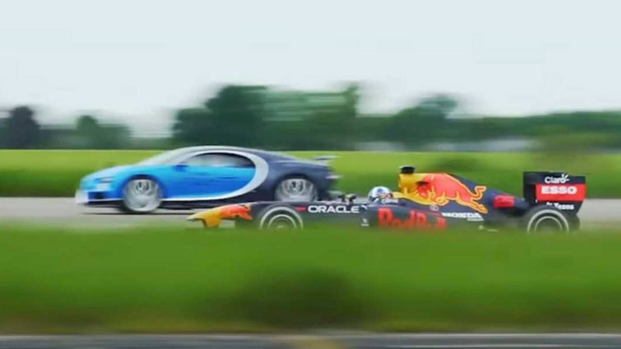 Chiron disputando drag race com F1