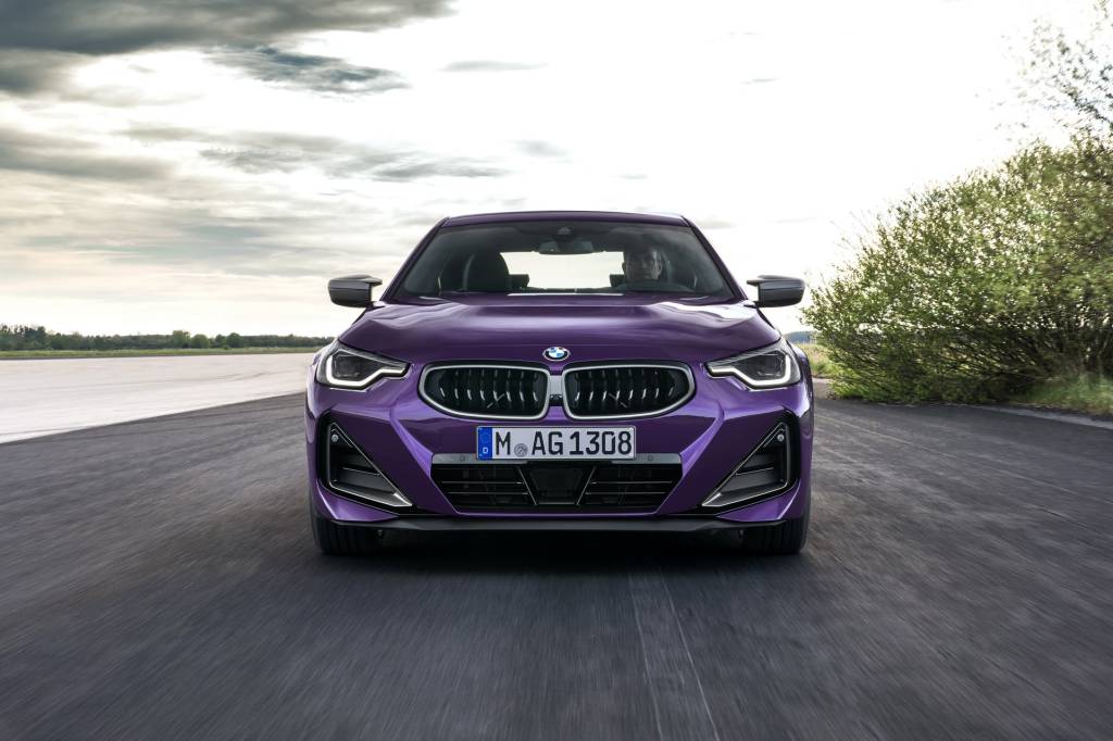 2022-BMW-2-Series-Coupe-M240i-230i-16 2022-BMW-2-Series-Coupe-M240i