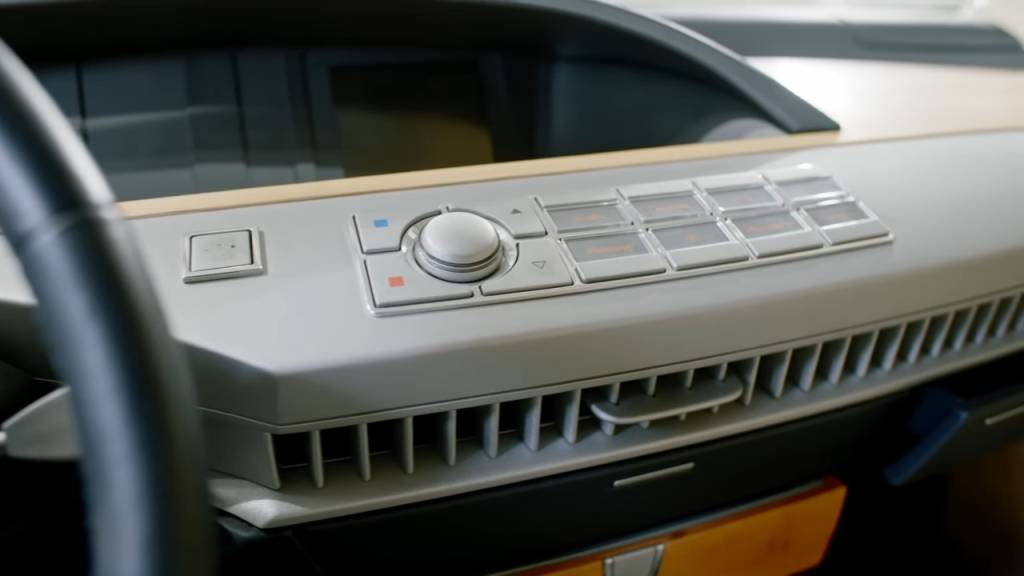 Multimídia BMW protótipo dos anos 90
