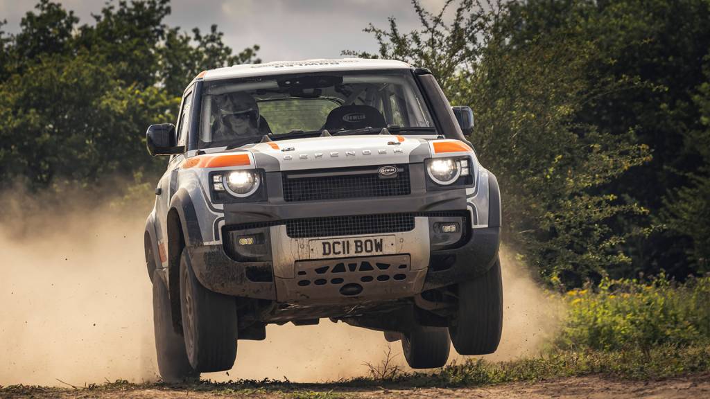 Bowler Defender vista frontal