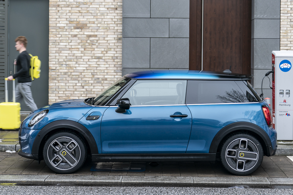 mini_cooper_se_536_036004250f470a29 Mini Cooper S E