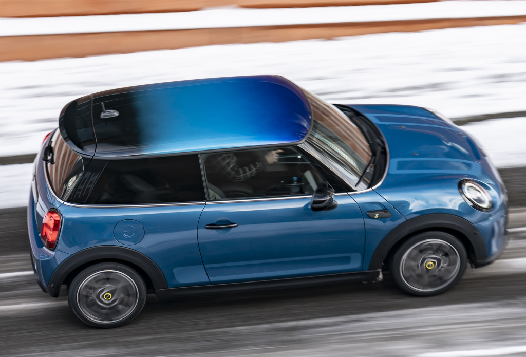 mini_cooper_se_689_066906040cc308a8 Mini Cooper S E