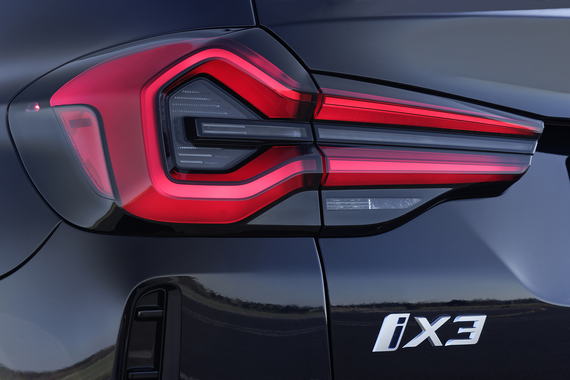 Lanterna do BMW iX3 preto 2022