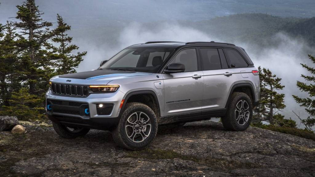 2022-Jeep-Grand-Cherokee-25-1 2022-Jeep-Grand-Cherokee