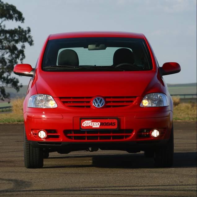 Fox 1.6 Sportline da Volkswagen, testado pela revista Quatro Rodas.