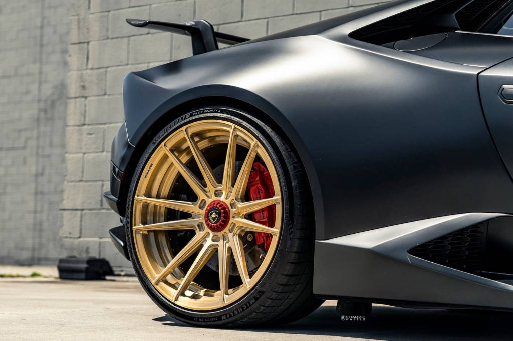 Rodas da Lamborghini Huracán Performante preto