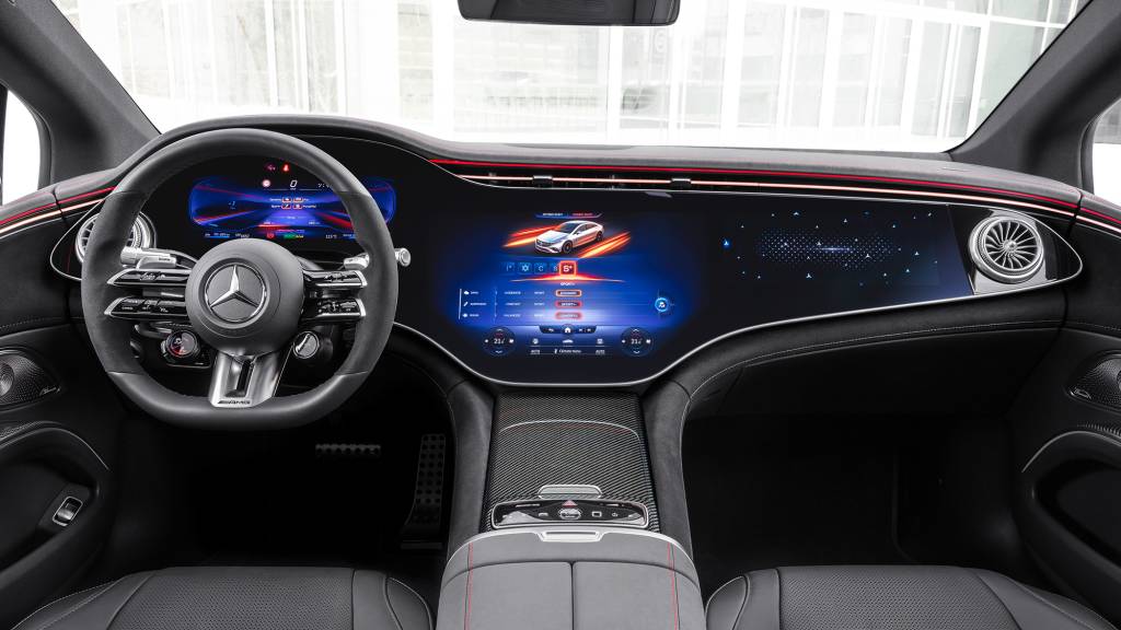 Mercedes-AMG EQS 53 4MATIC+, 2021Mercedes-AMG EQS 53 4MATIC+, 2021 Interior do Mercedes-AMG EQS 53 4MATIC+ visto da primeira fileira