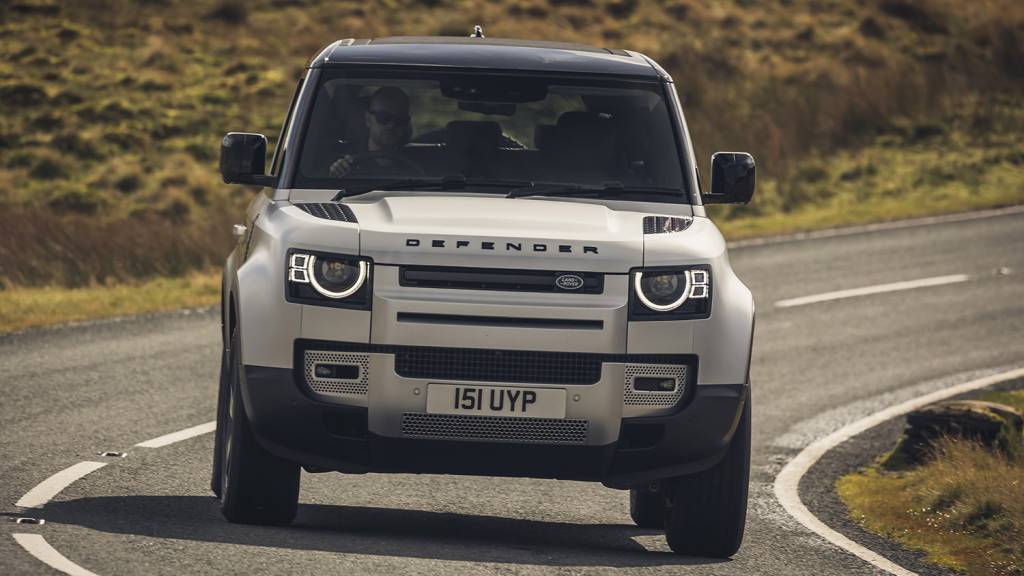 defender 90 3 Defender 90 na pista