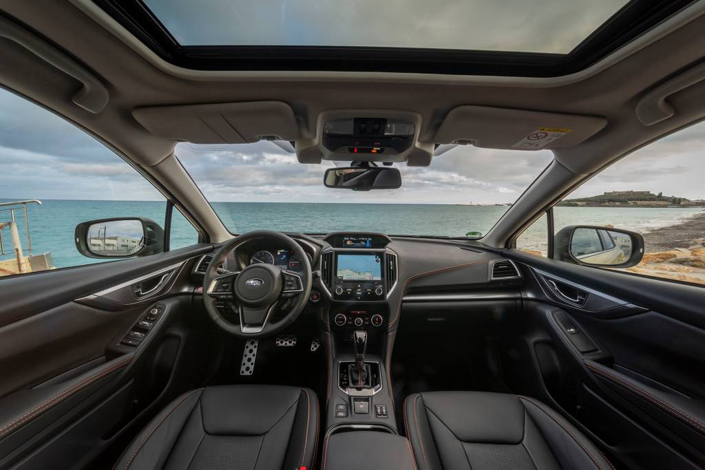 Interior do novo Subaru XV e-Boxer