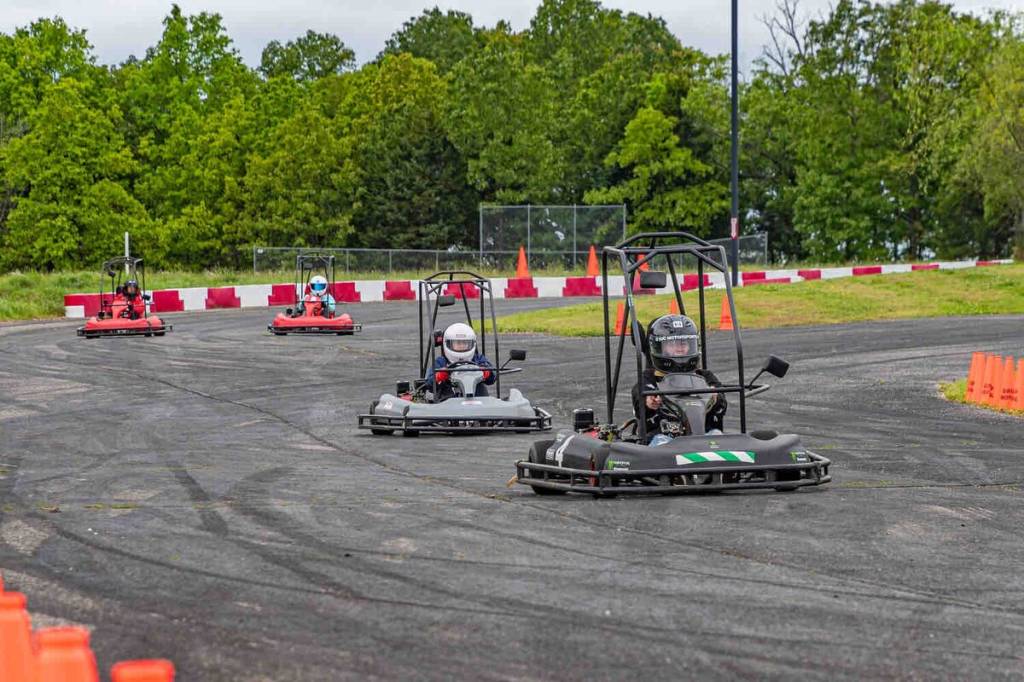 Pista de corrida da mansão little Talladega