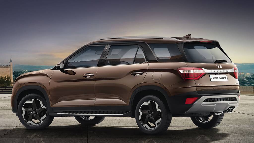 Similaridades com o novo Creta ficam ainda mais visíveis nas imagens laterais Hyundai Creta Grand