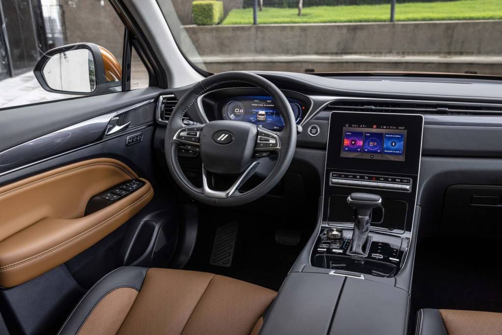 Interior do Dodge Journey 2022