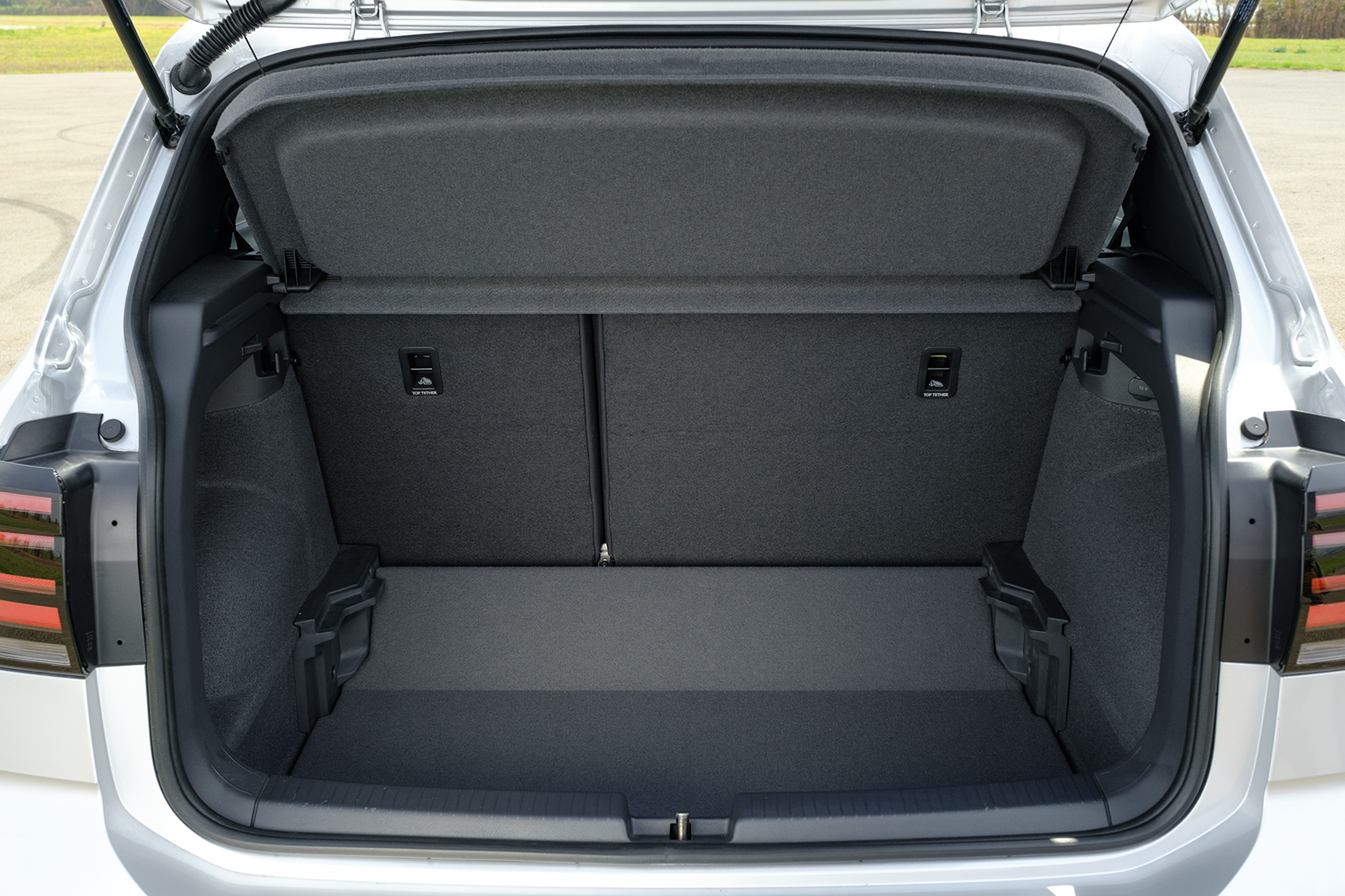 VW T-Cross: as vantagens e desvantagens do SUV mais vendido do Brasil ...