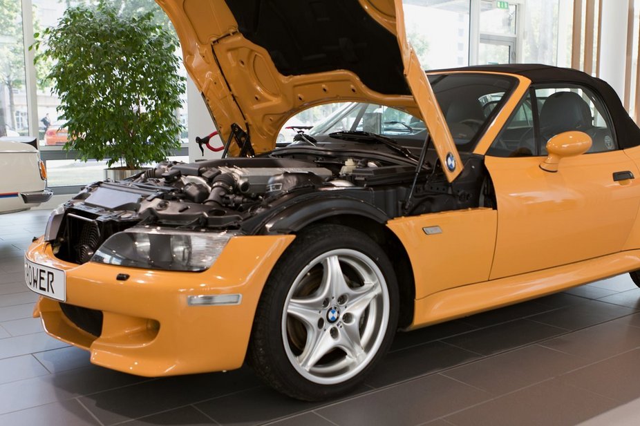 BMW Z3 V12 lateral