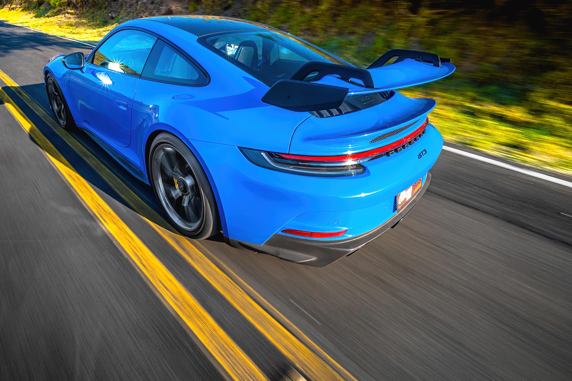 Porsche 911 GT3 é um carro de corrida que você pode usar no dia a dia