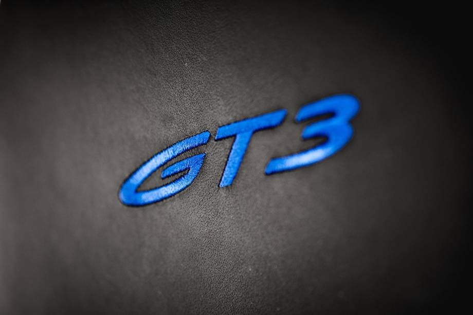 Porsche-911-GT3-2021-PDK-37.jpg?quality=