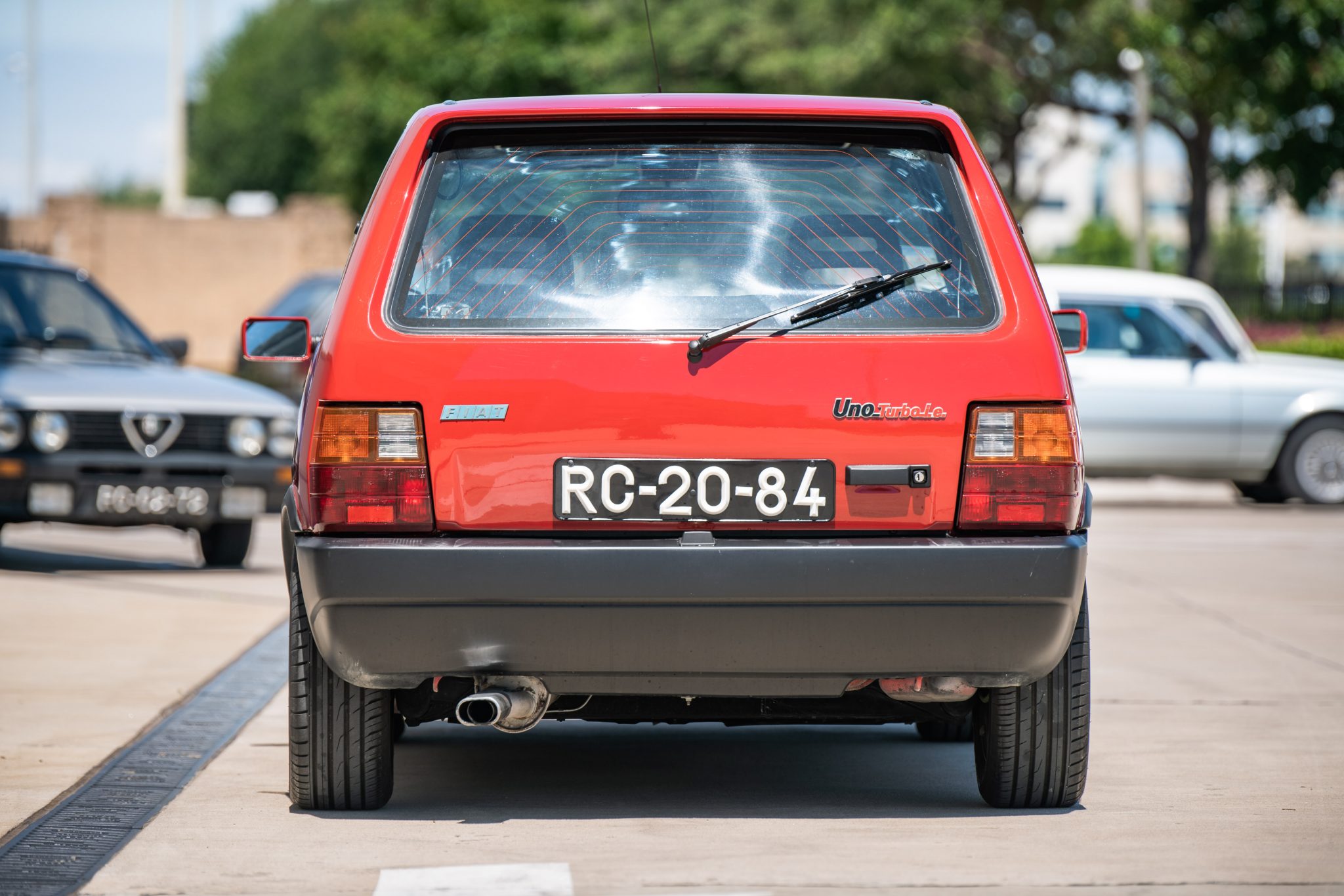 Fiat Uno Mille: primeiro carro popular abria mão até de ajuste do