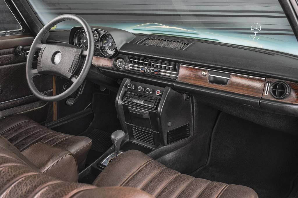 Mercedes W114/W115 Mercedes W114/W115