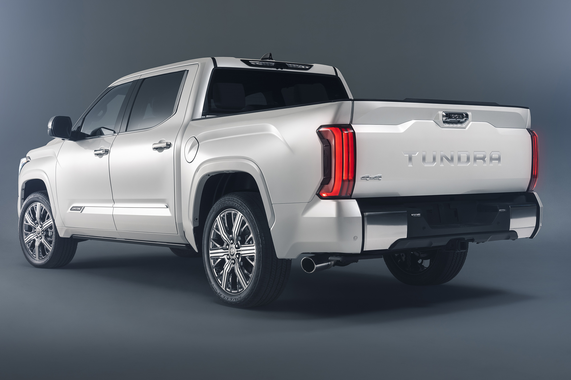 2022_Toyota_Tundra_Capstone_003.jpg