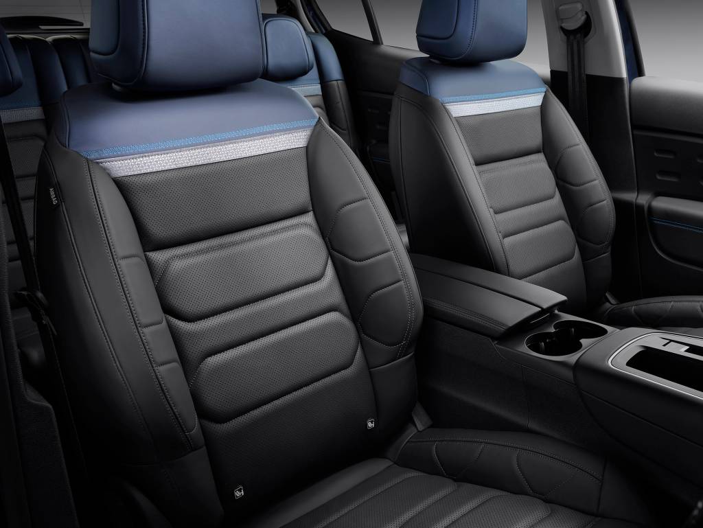 Além do couro Alcantara, novos assentos Citroën Advanced Comfort prometem altíssimo conforto
