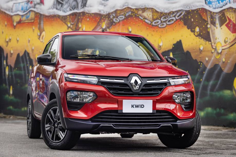 Kwid-Intense-01-1.jpg?quality=70&strip=i