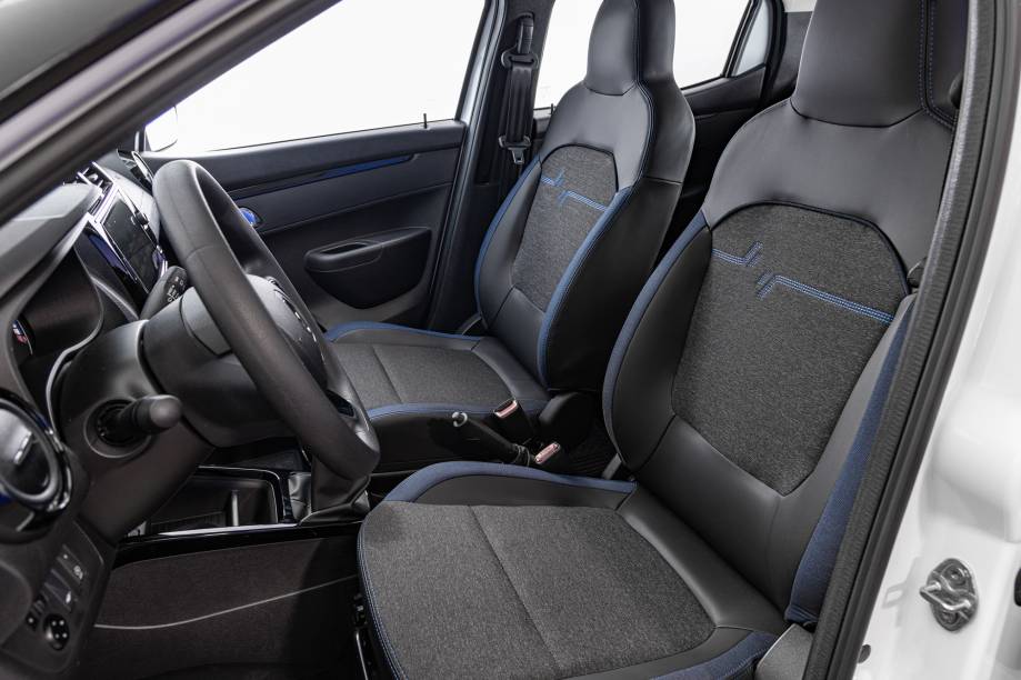 Kwid-Intense-29-1.jpg?quality=70&strip=i