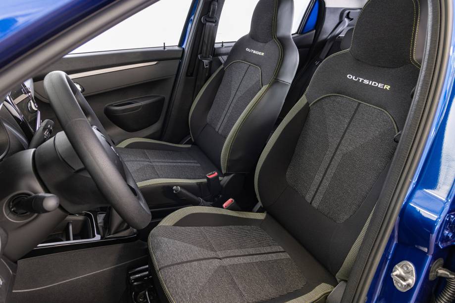 Kwid-Outsider29.jpg?quality=70&strip=inf