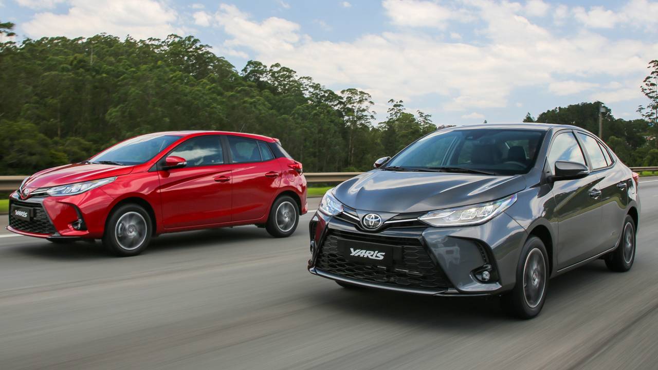 Novos Toyota Yaris e Yaris Sedã não têm opção de câmbio manual