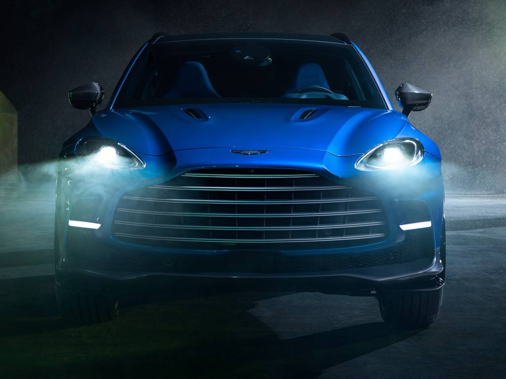 Aston Martin DBX707 (3) Aston Martin DBX707 (3)
