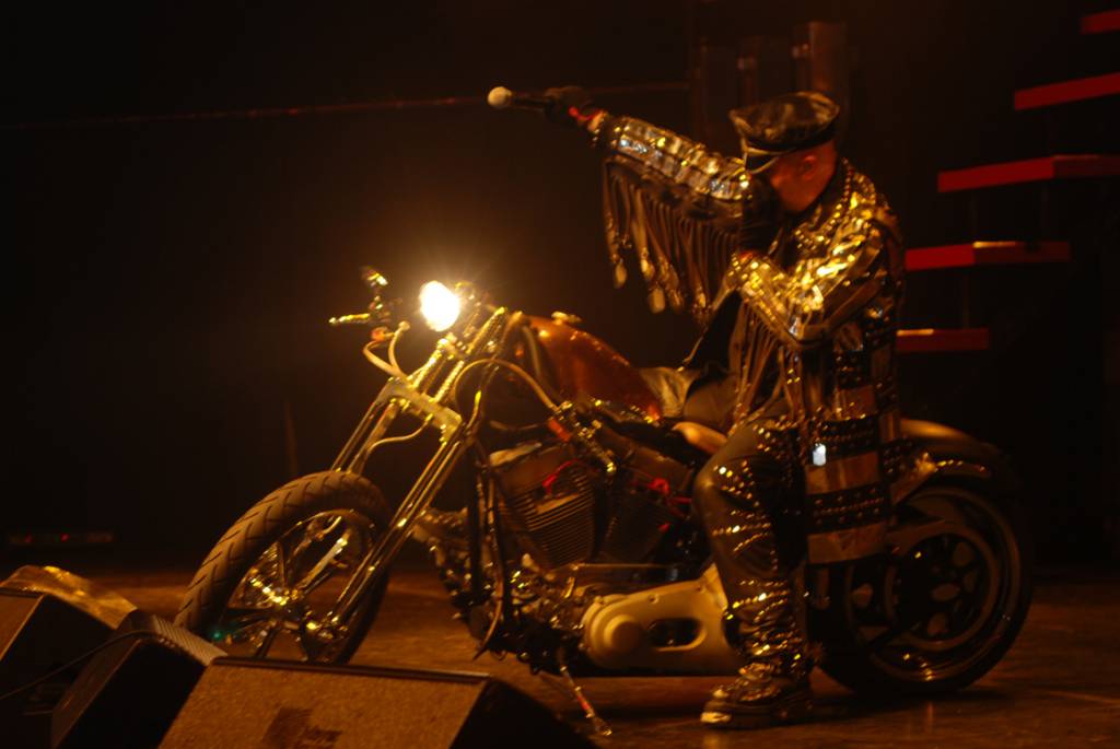 Judas_Priest_&_Az_Motorcycle_(3034653552) Judas_Priest_&_Az_Motorcycle_(3034653552)