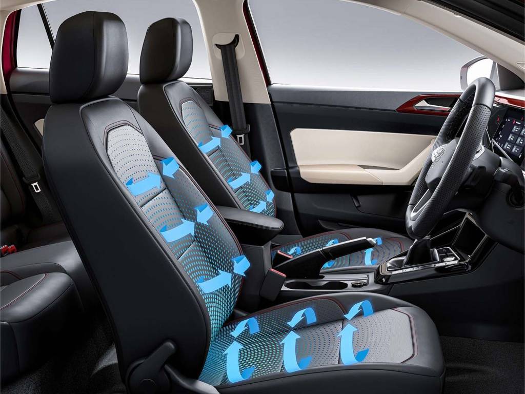 Novo Volkswagen Virtus indiano (9) Novo Volkswagen Virtus indiano (9)