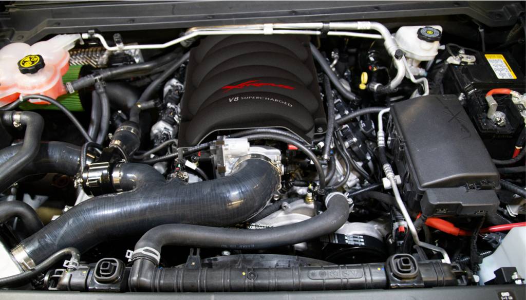 Motor V8 tem 760 cv e 82,9 kgfm