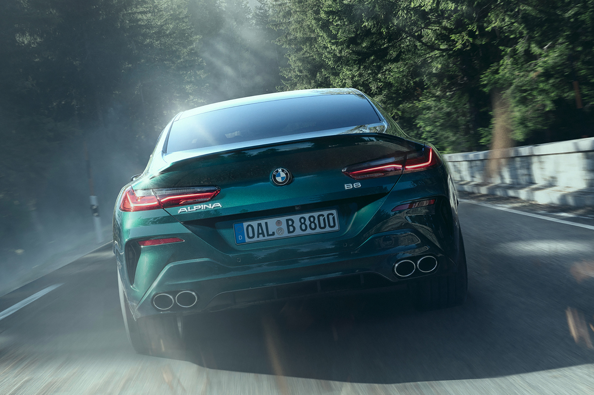 alpina_b8_gran_coupe_28 A tendência é que fusão diminua concorrência interna como a do Alpina B8 Gran Coupé (foto) e do BMW M8 Gran Coupé Competition
