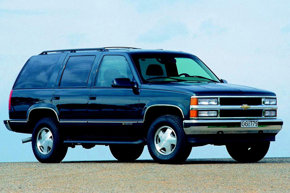 chevrolet_tahoe_71 Em um Chevrolet Tahoe semelhante ao da foto, Dave Grohl cruzou os EUA com o novo companheiro e fortaleceu laços que garantiriam a longevidade da banda