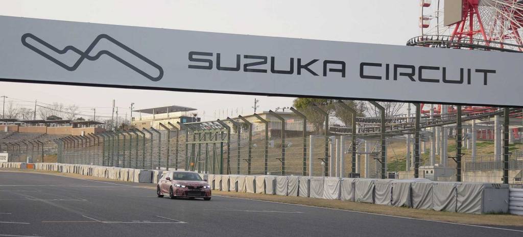 2023-honda-civic-type-r-sets-fwd-lap-record-at-suzuka Honda Civic Type R Suzuka 1
