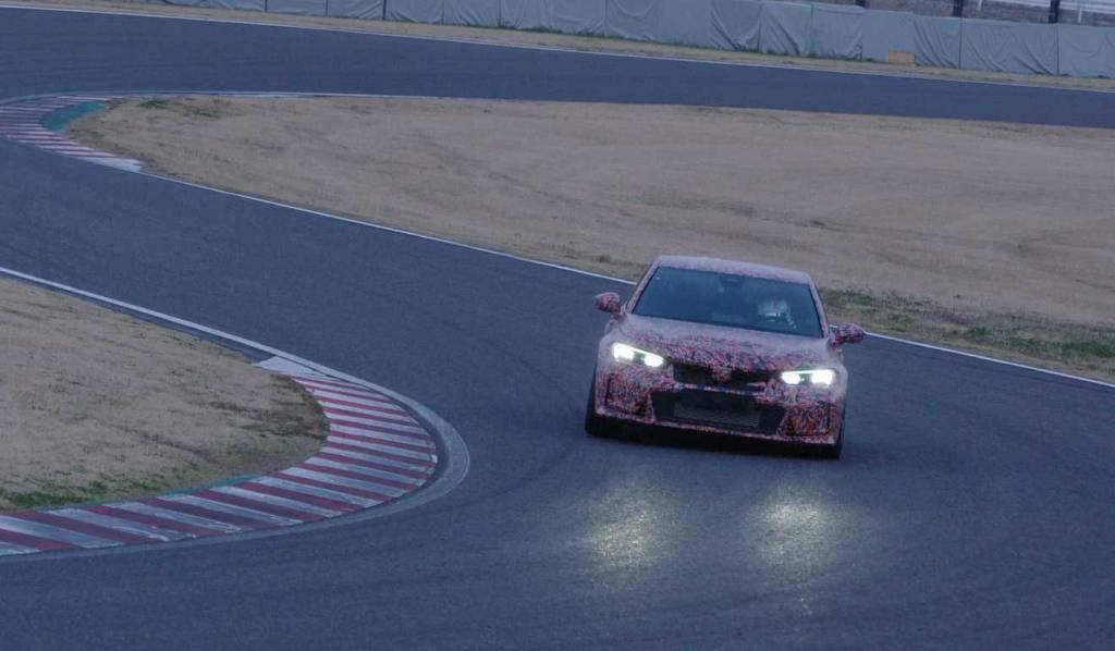 2023-honda-civic-type-r-sets-fwd-lap-record-at-suzuka Honda Civic Type R Suzuka frontal