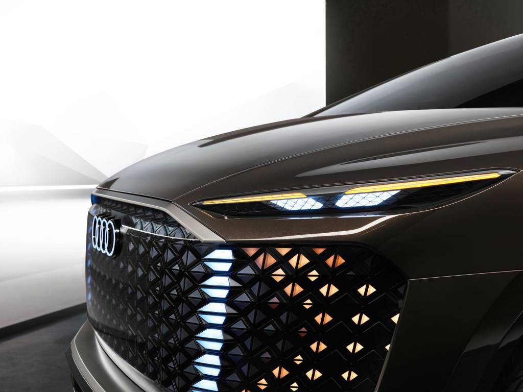 Audi Urbansphere grade frontal