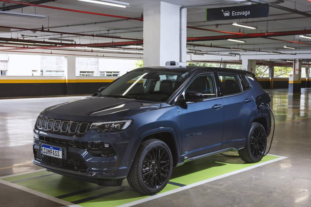 Jeep Compass 4XE 2022 Brasil (9) Jeep Compass 4XE 2022 Brasil