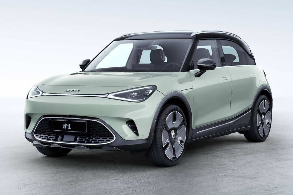 Este é o SUV da Smart e ele é estranho até no nome: #1