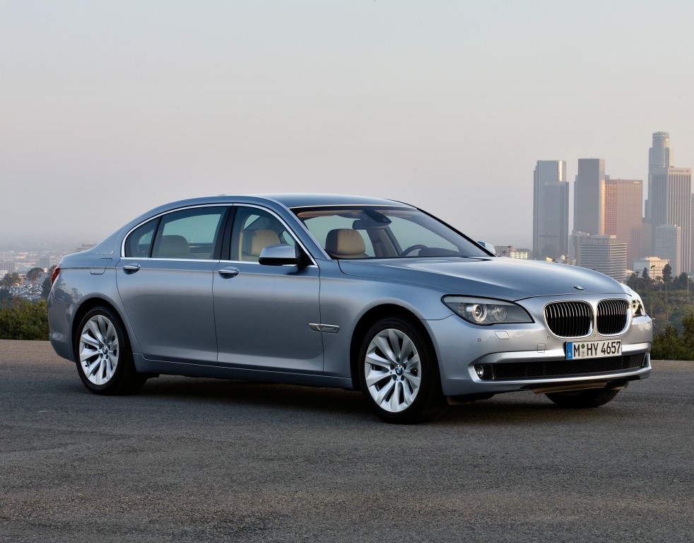 BMW 750i ActiveHybrid