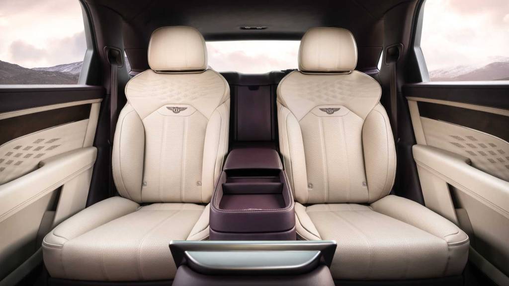 Bentley Bentayga EWB Bancos com tecnologia de assentos de primeira classe de aviões