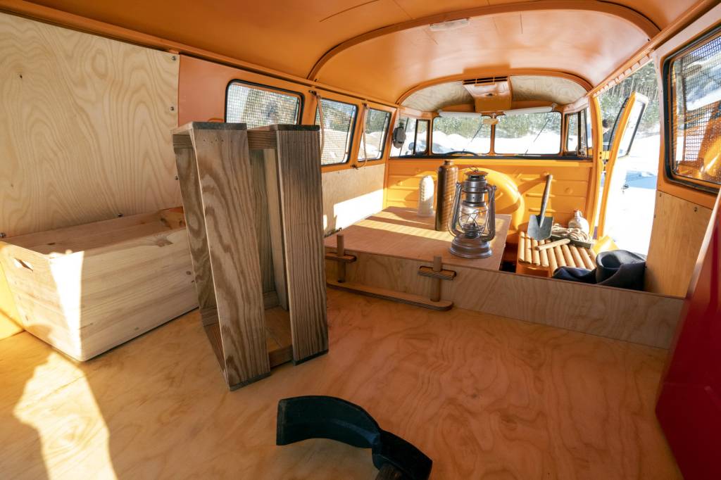 Kombi com esteira interior